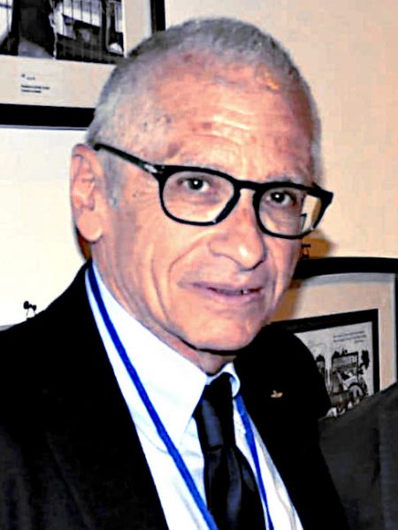 File:Vittorio Zavaglia.jpg